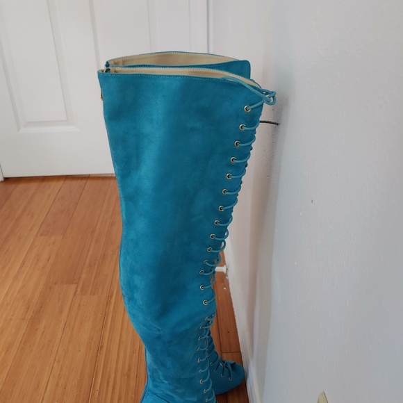 Cape Robbin Size 6.5 Over the knees high Boots. - Picture 4 of 8